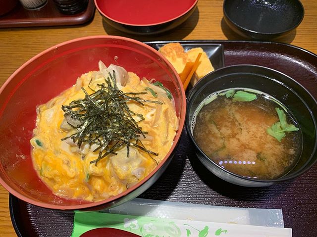 深川太郎のきのこ親子丼